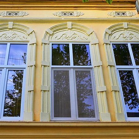 Villa Via Bečej 외부 사진