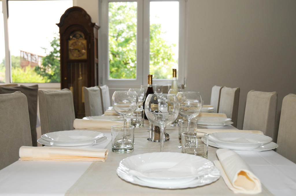 Villa Via Bečej 외부 사진